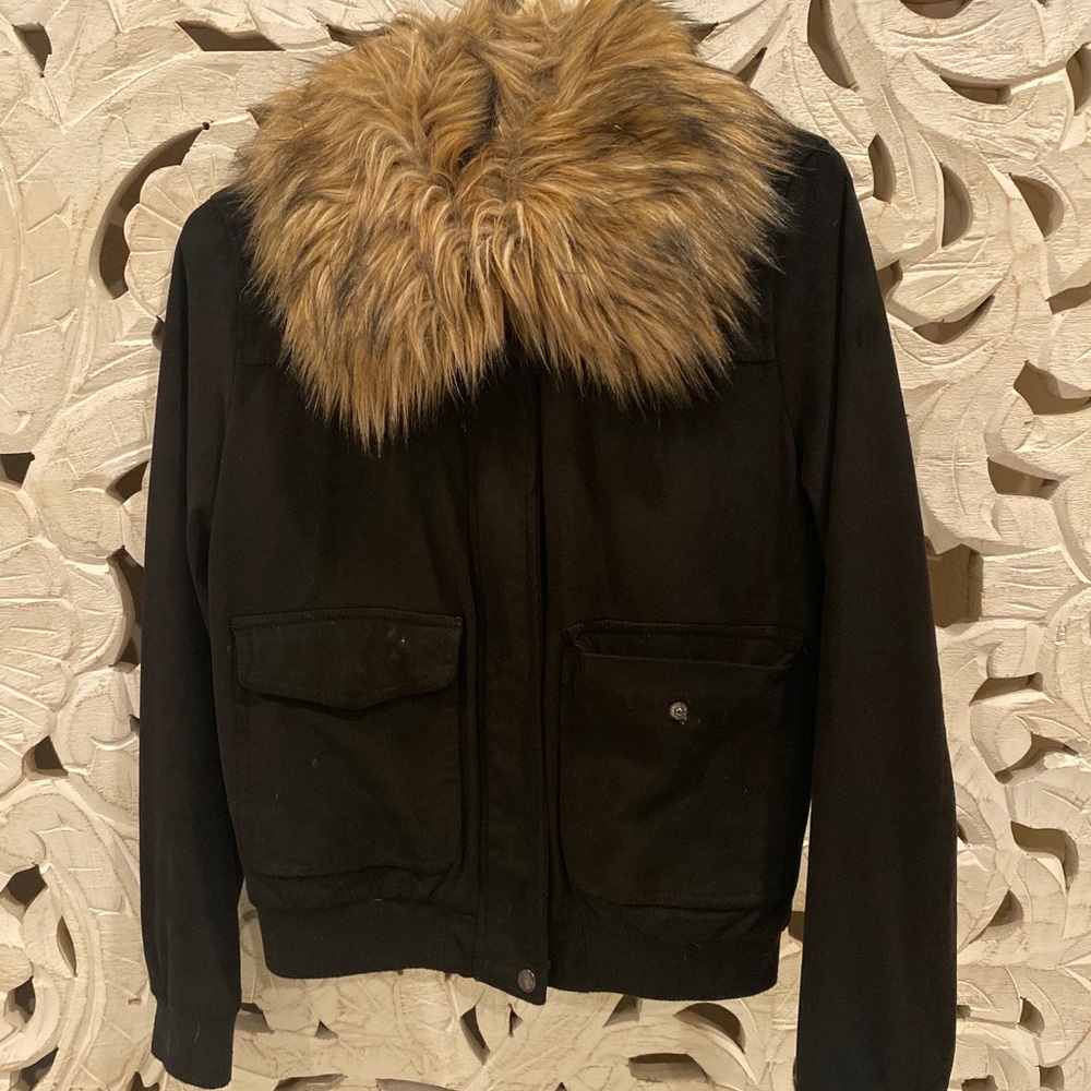 Black suede fur collar jacket